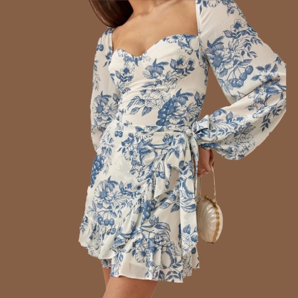 🔔LAST ONE💕Reformation Cammi Dress in Corsica - Picture 2 of 13